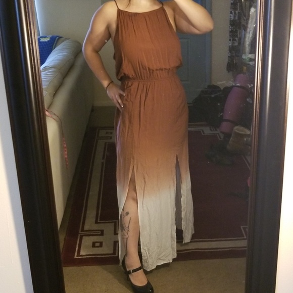 Forever 21 Dresses & Skirts - Brown and cream sun dress maxi w side slits L
